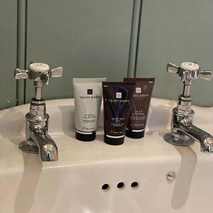 Boutique King Suite